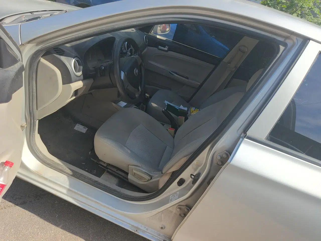 CHANGAN Alsvin V3 2012 1.3L Manual Comfort Version China IV Standard — миниатюра 15