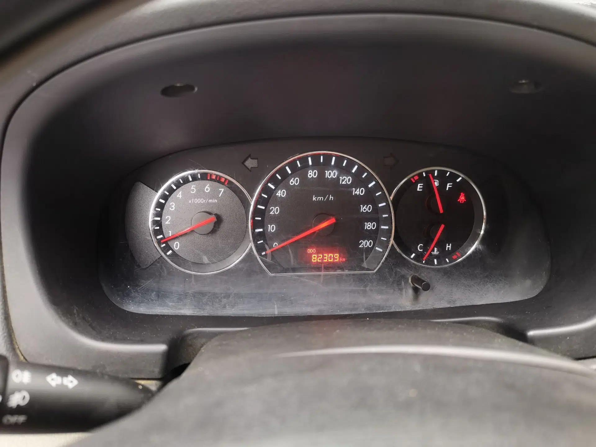 CHANGAN Alsvin V3 2012 1.3L Manual Standard Edition — миниатюра 11