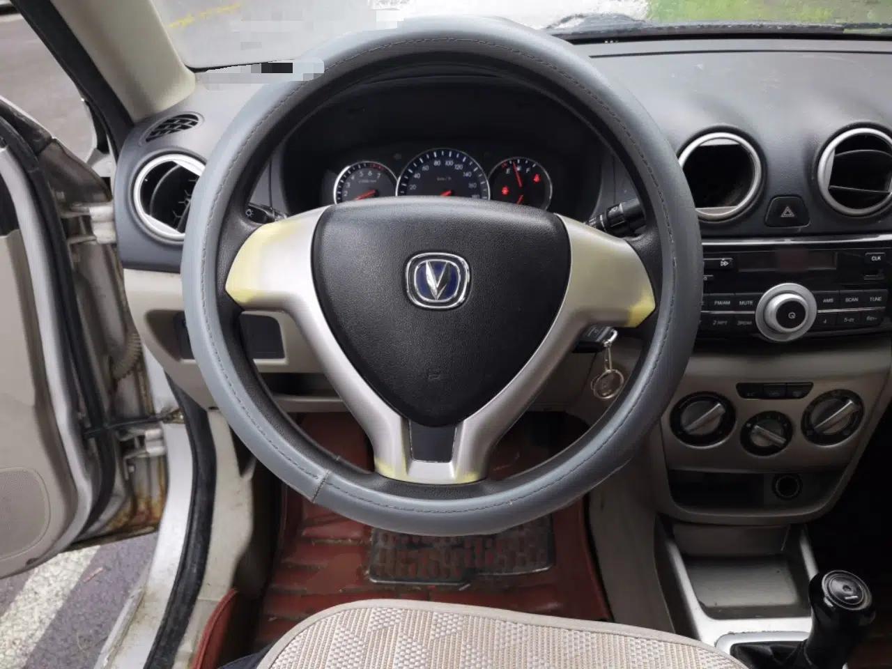 CHANGAN Alsvin V3 2012 1.3L Manual Standard Edition — миниатюра 10