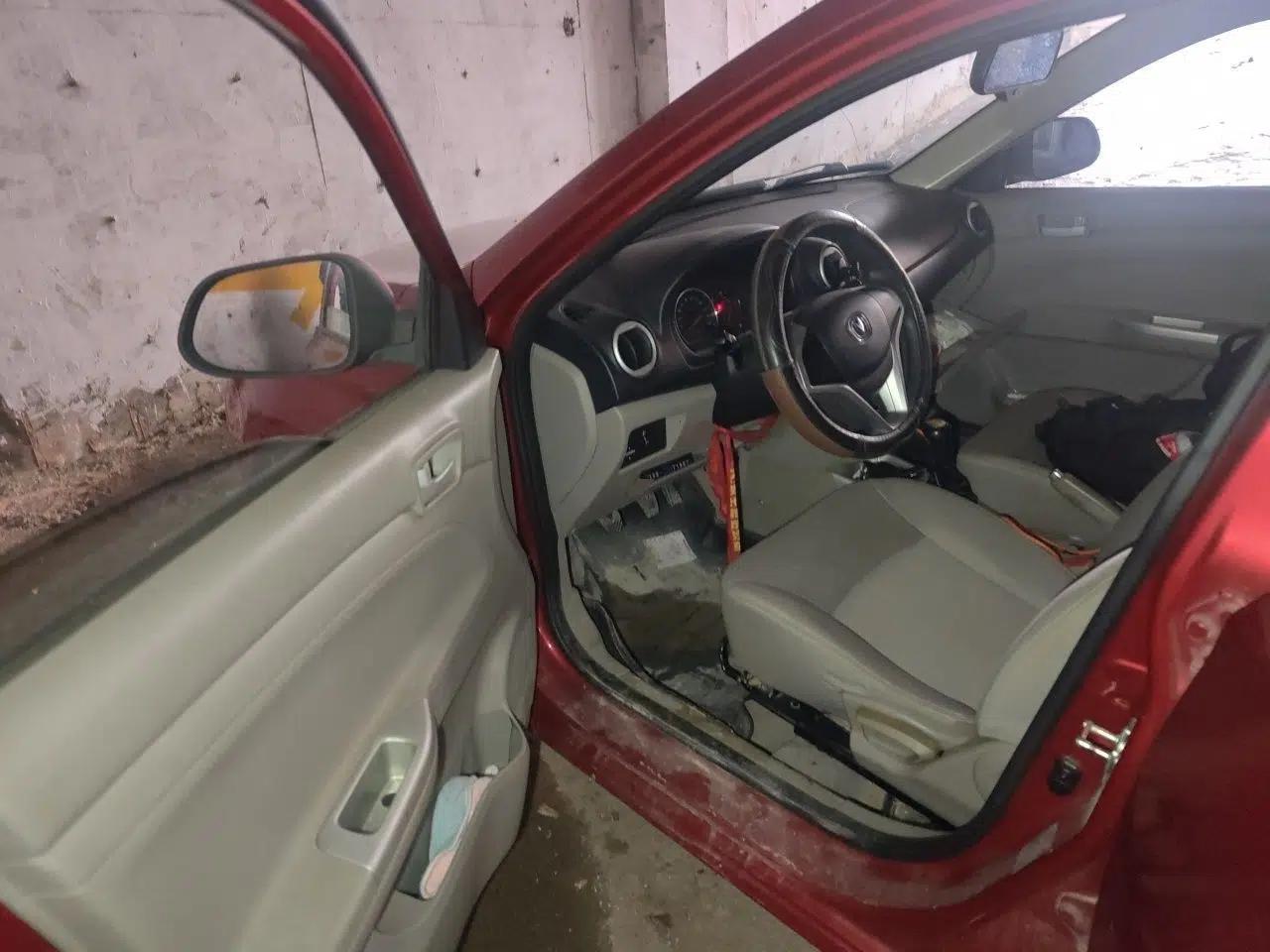 CHANGAN Alsvin V3 2012 1.3L Manual Standard Edition — миниатюра 16