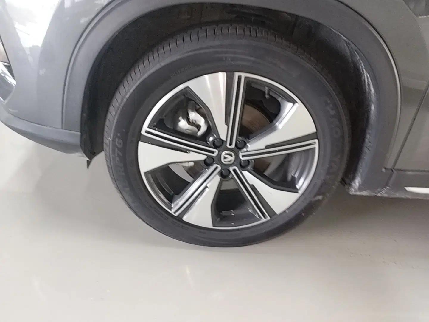 CHANGAN X7 PLUS 2024 1.5T Automatic Prestige 7-Seater — миниатюра 10