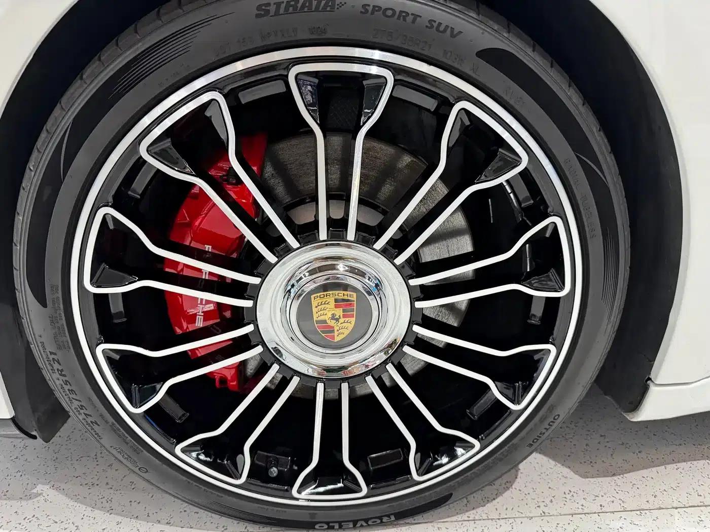 Panamera 2010 Panamera Turbo 4.8T — миниатюра 15