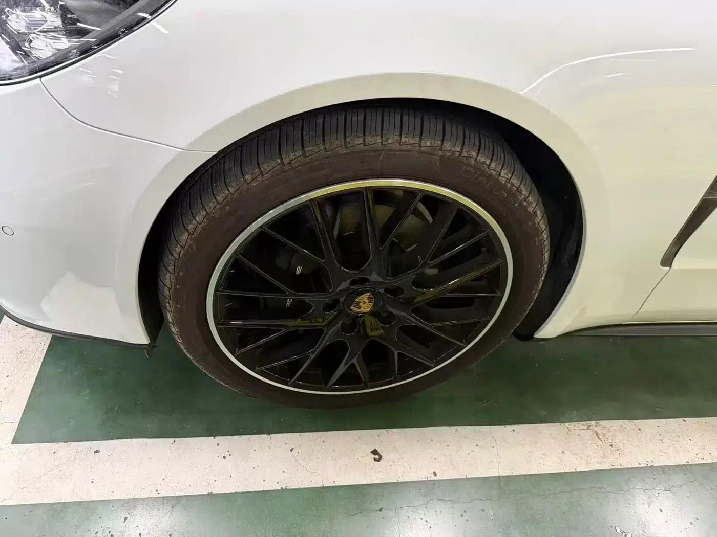 2022 Panamera Executive Long Wheelbase Platinum Edition 2.9T — миниатюра 6