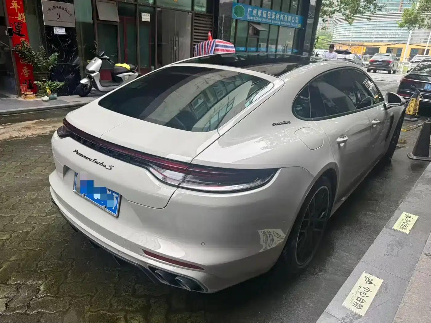 2022 Panamera Executive Long Wheelbase 2.9T — миниатюра 3