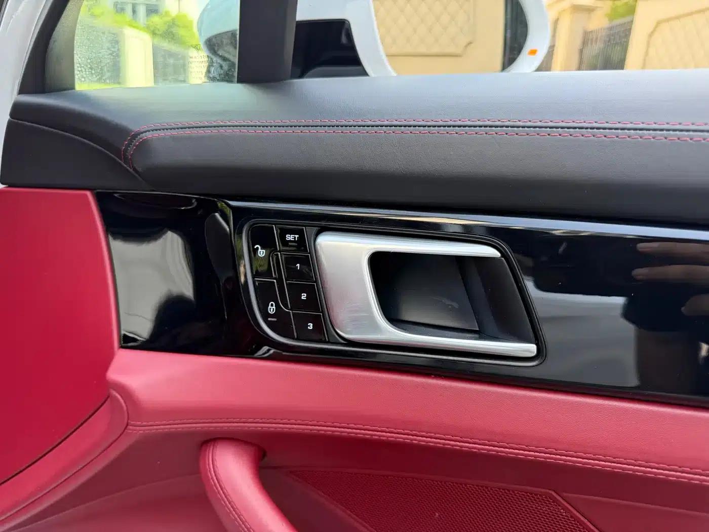 2017 Panamera Executive Long Wheelbase 3.0T — миниатюра 20