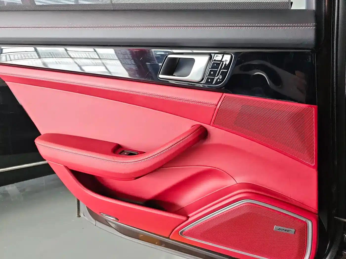 2017 Panamera 4 Executive Long Wheelbase 3.0T — миниатюра 17