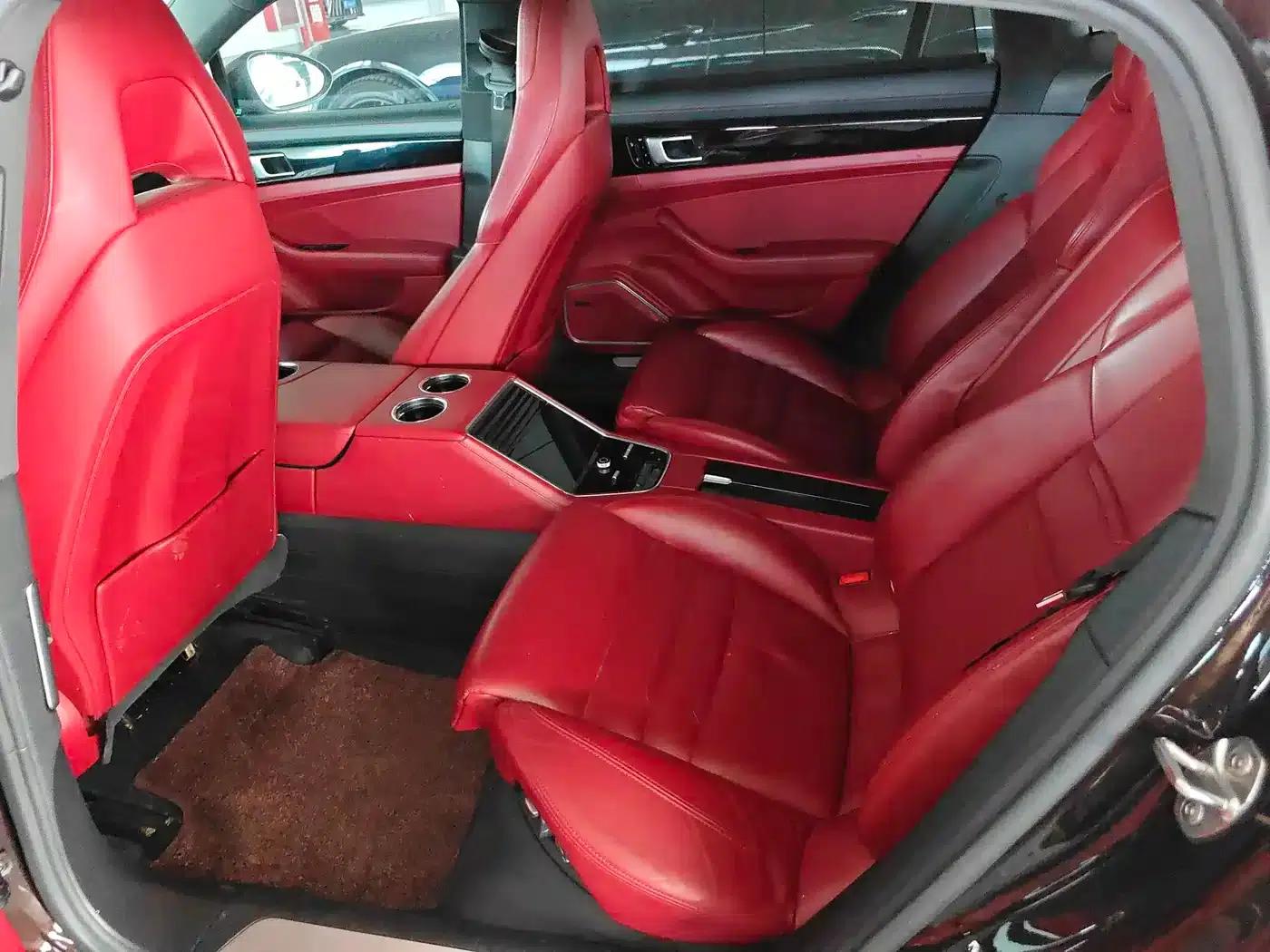 2017 Panamera 4 Executive Long Wheelbase 3.0T — миниатюра 6