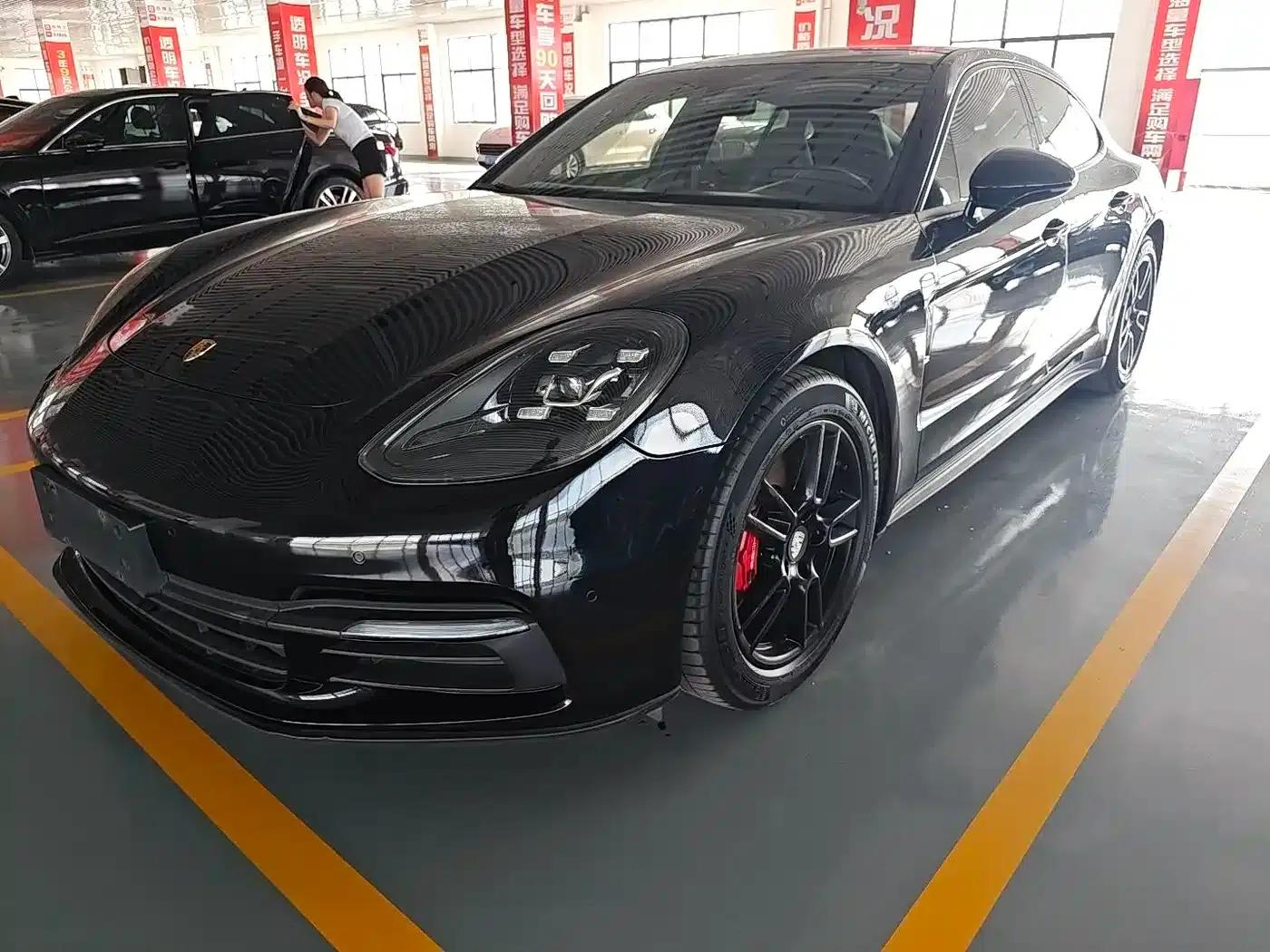2017 Panamera 3.0T — миниатюра 1