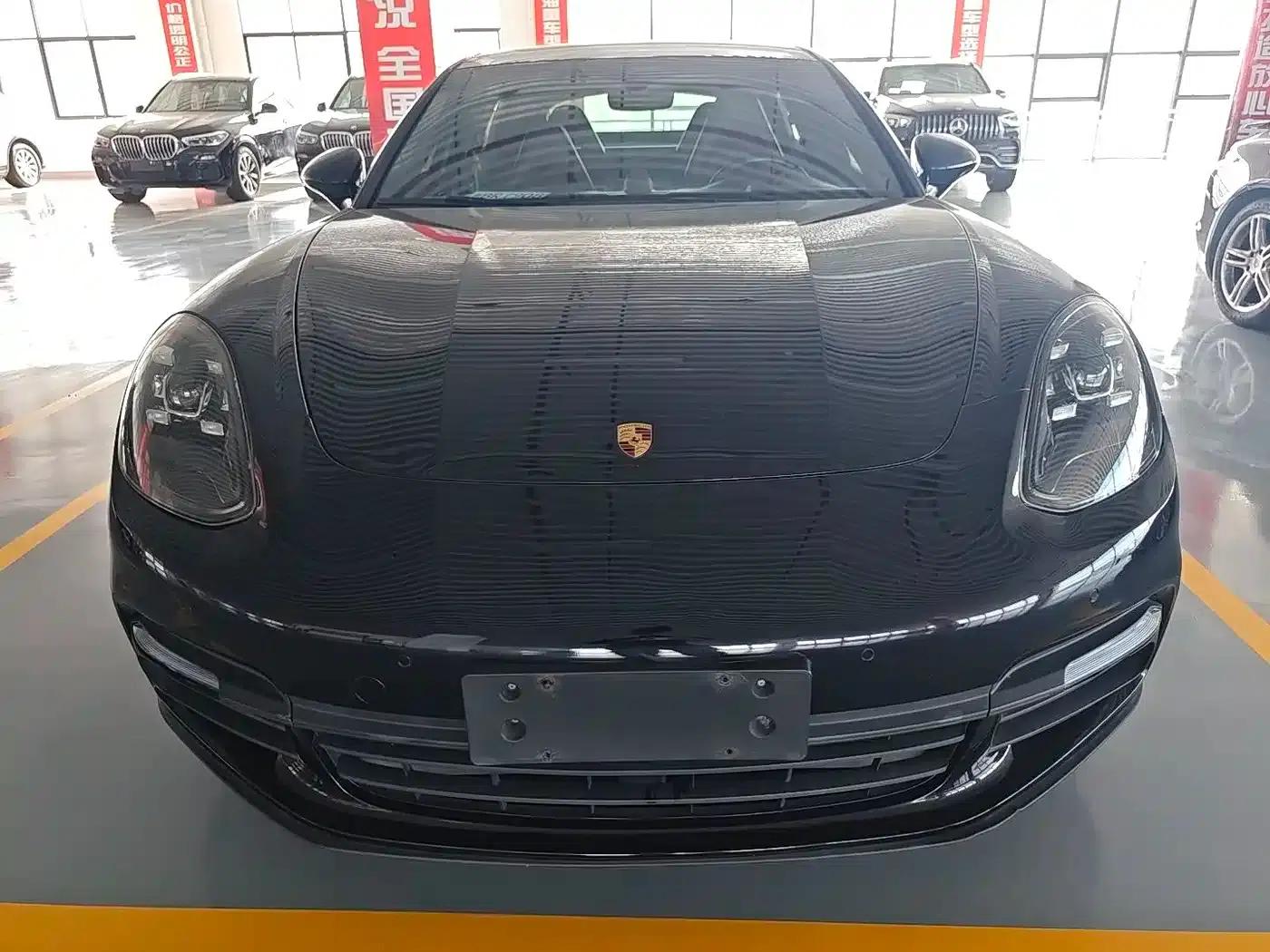 2017 Panamera 3.0T — миниатюра 2
