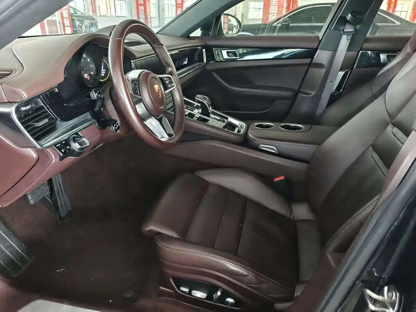 2017 Panamera 3.0T — миниатюра 6