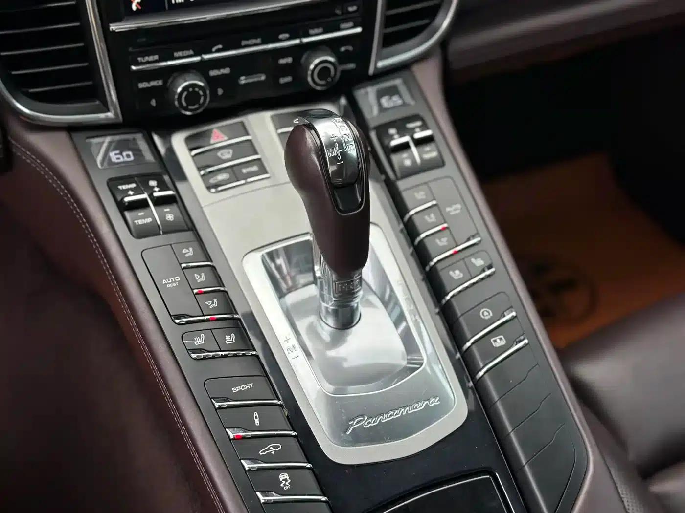 2014 Panamera Executive 3.0T — миниатюра 12
