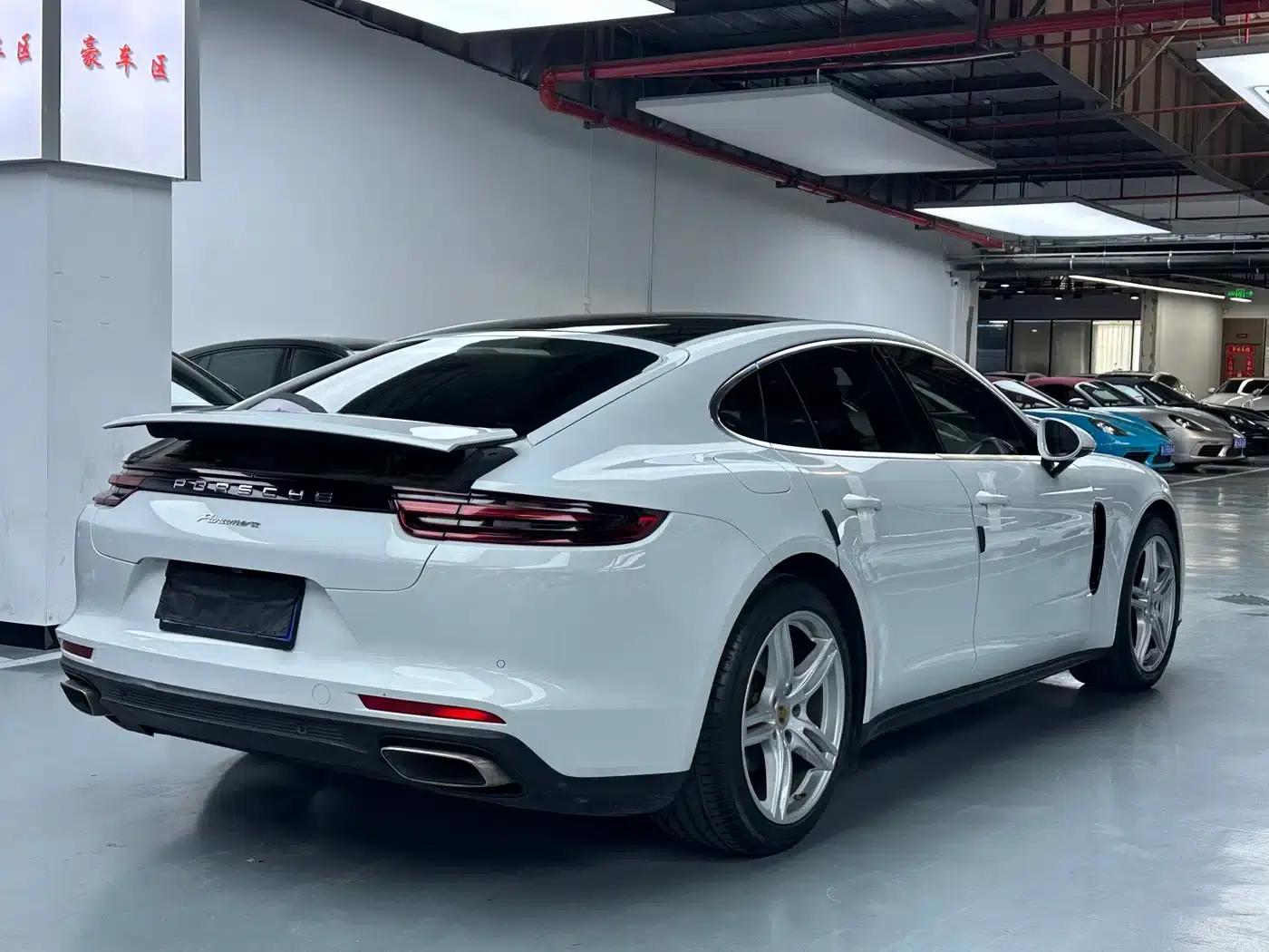 2017 Panamera 3.0T — миниатюра 21