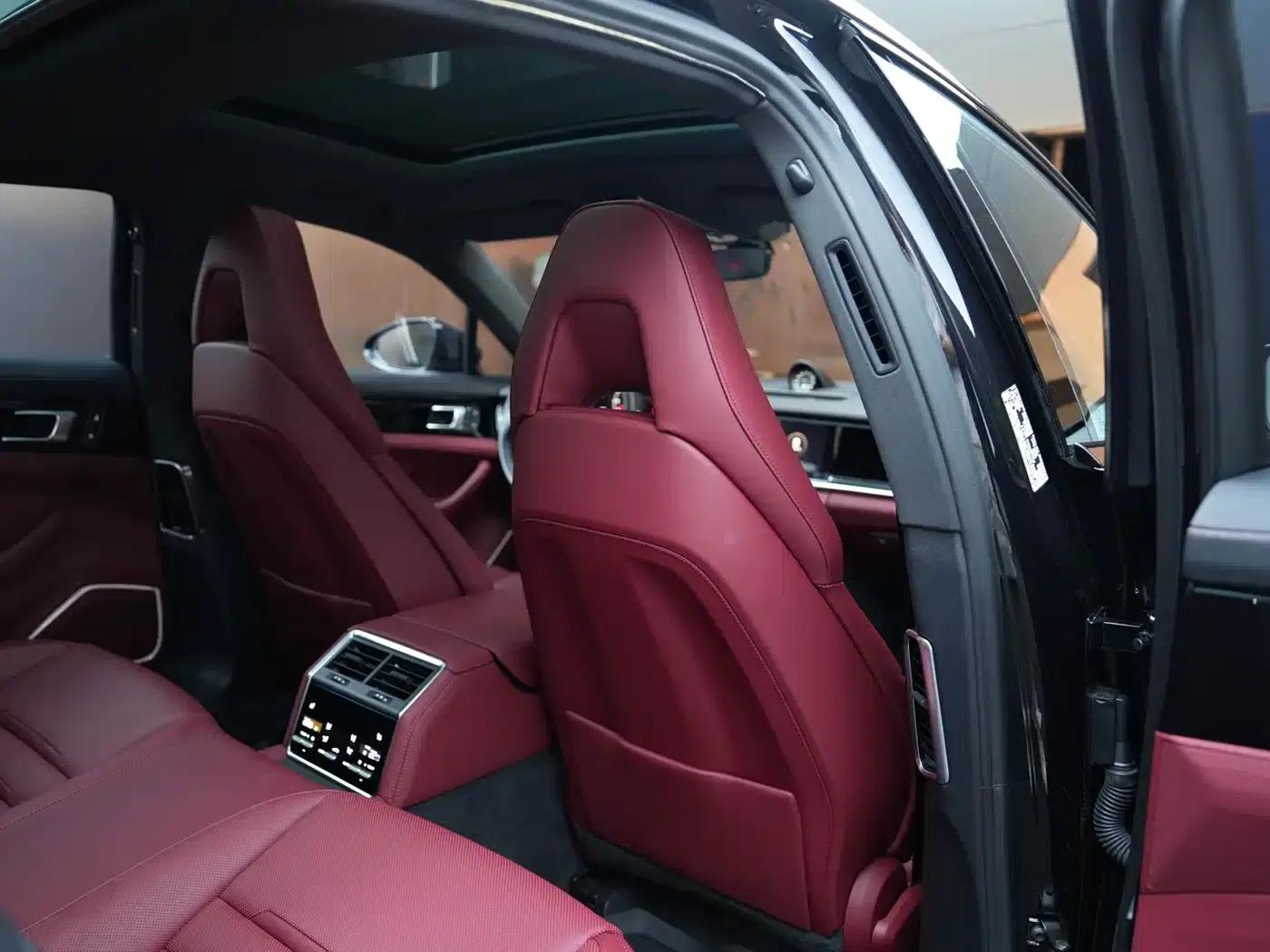 2023 Panamera 2.9T Platinum Edition — миниатюра 31