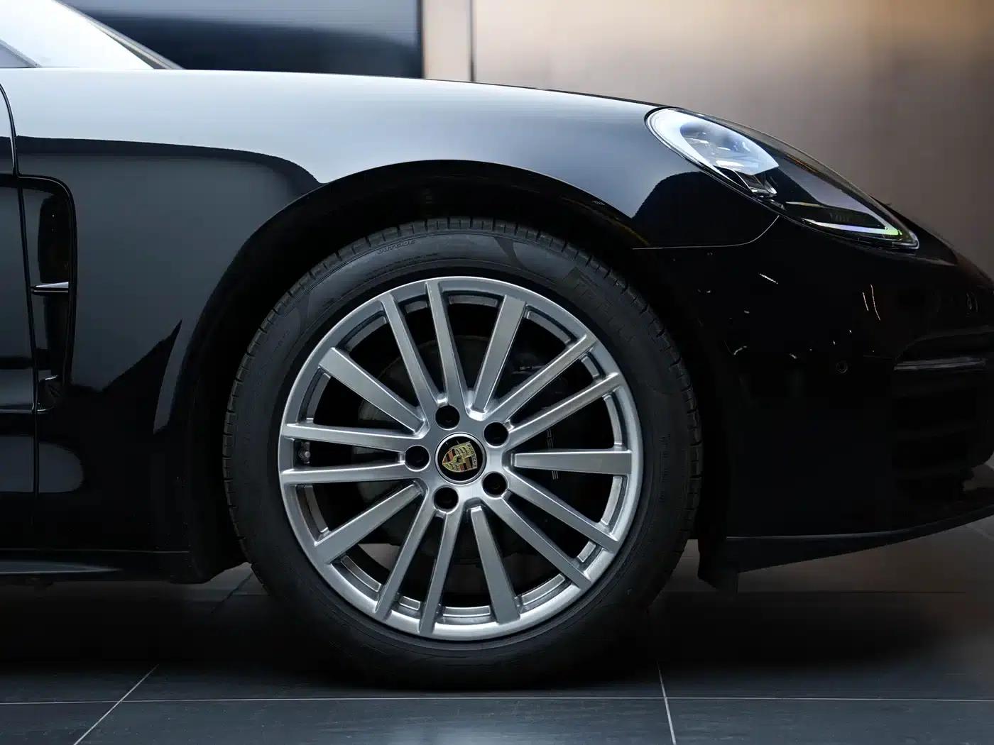 2023 Panamera 2.9T Platinum Edition — миниатюра 9
