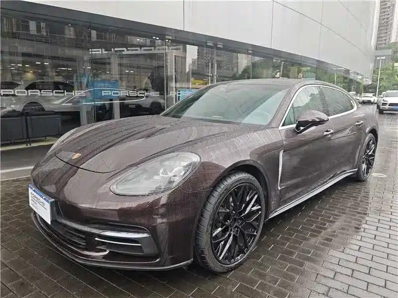 2017 Panamera Executive Long Wheelbase 3.0T — миниатюра 1