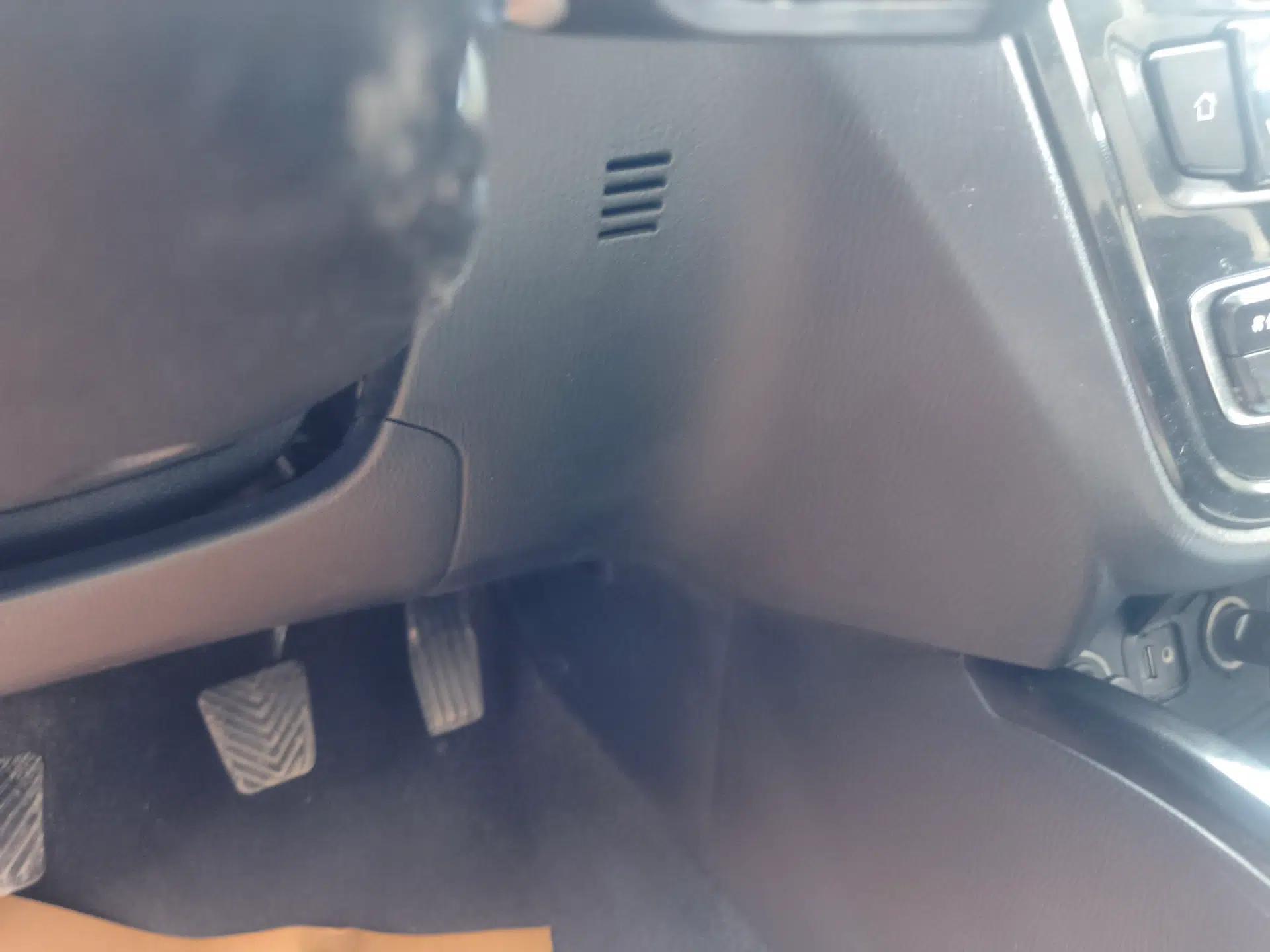 CHANGAN Alsvin V7 2016 1.6L Manual Enjoyment Model China V Standard — миниатюра 28