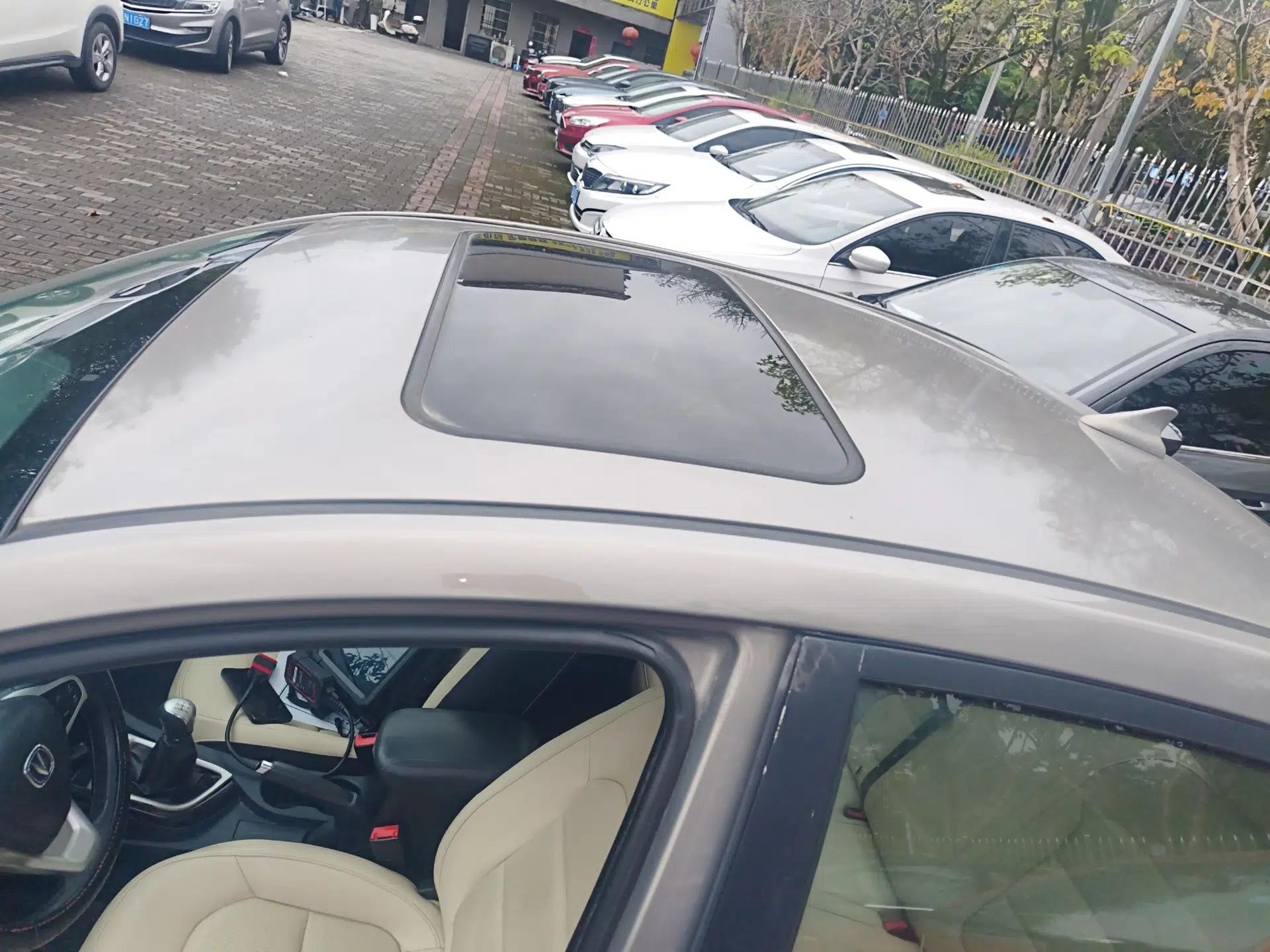 CHANGAN Alsvin V7 2016 1.6L Manual Enjoyment Model China V Standard — миниатюра 7
