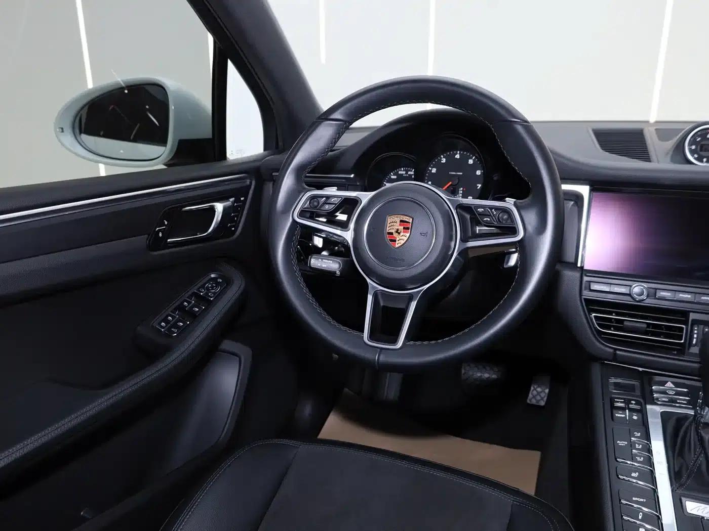 2018 Macan 2.0T — миниатюра 22
