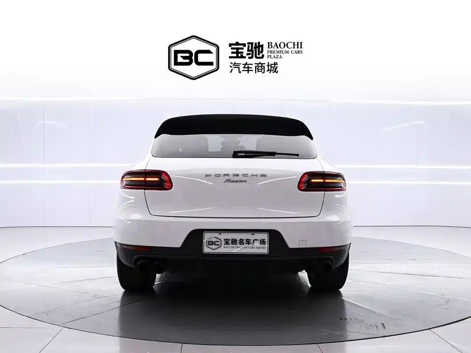 2016 Macan 2.0T — миниатюра 4