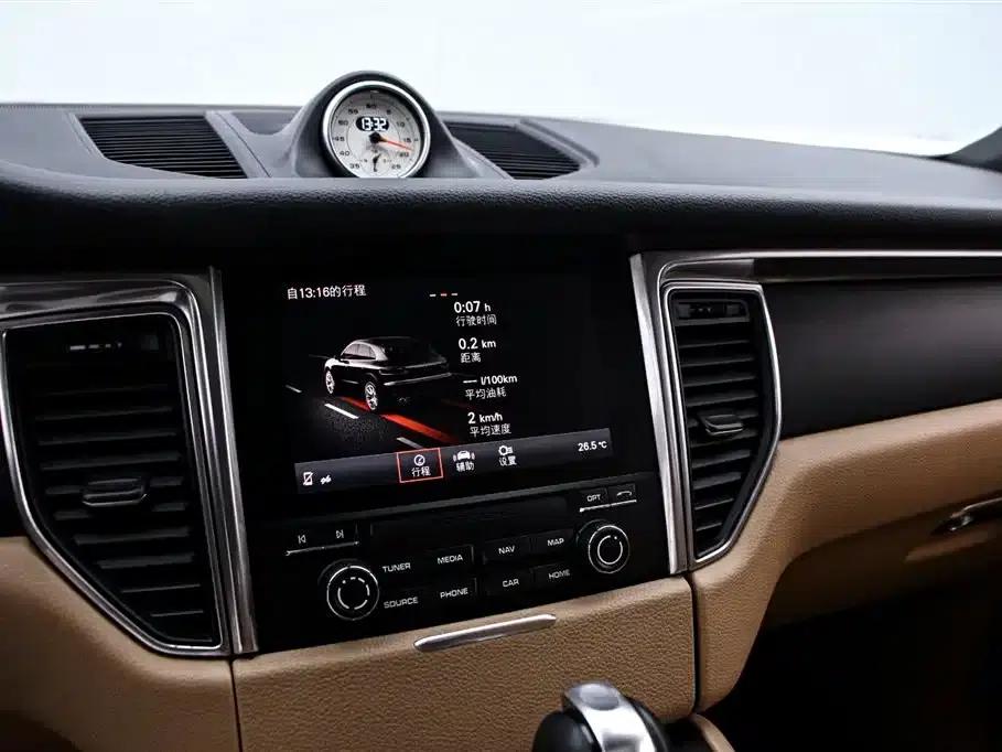 2016 Macan 2.0T — миниатюра 8