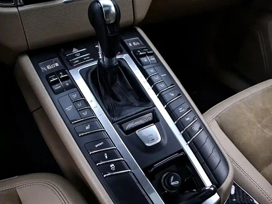 2016 Macan 2.0T — миниатюра 9