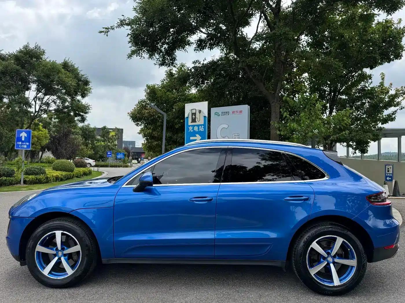 2016 Macan 2.0T — миниатюра 19