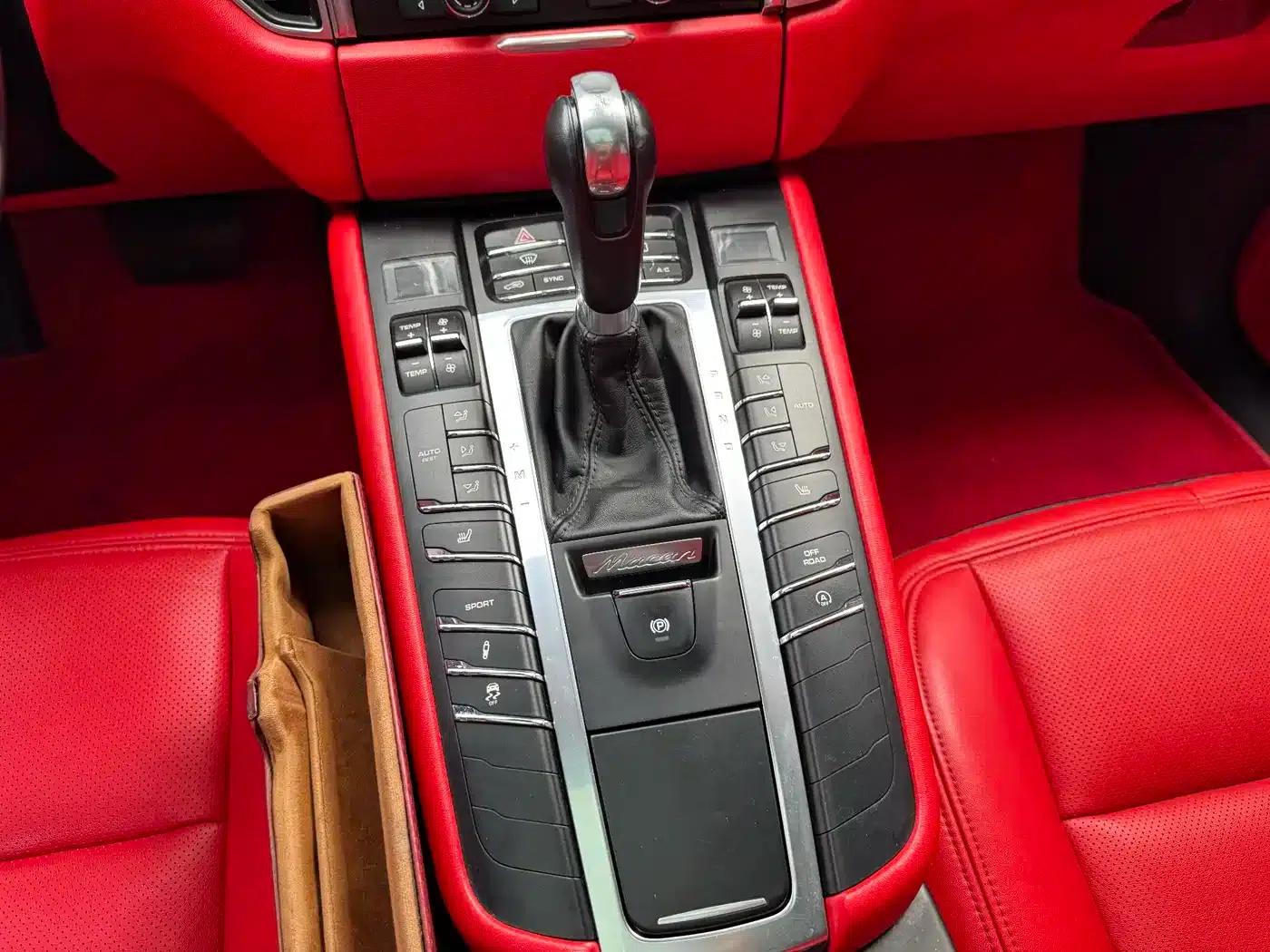 2016 Macan 2.0T — миниатюра 10