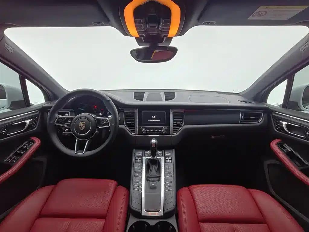 2017 Macan 2.0T — миниатюра 18