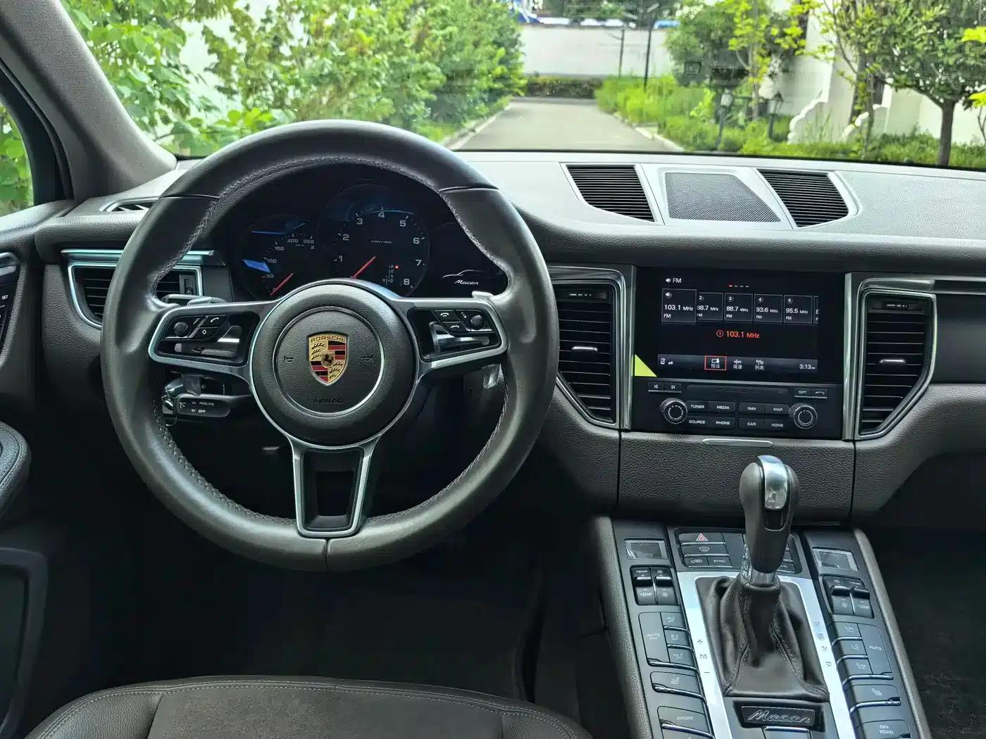 2017 Macan 2.0T — миниатюра 7