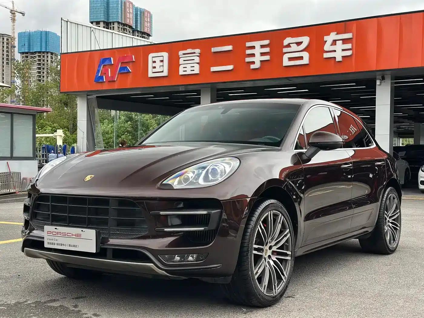 2014 Macan Turbo 3.6T — миниатюра 1
