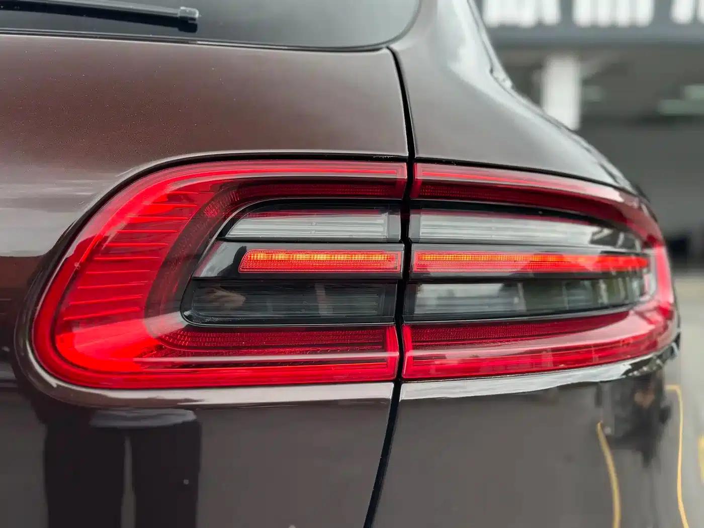 2014 Macan Turbo 3.6T — миниатюра 5