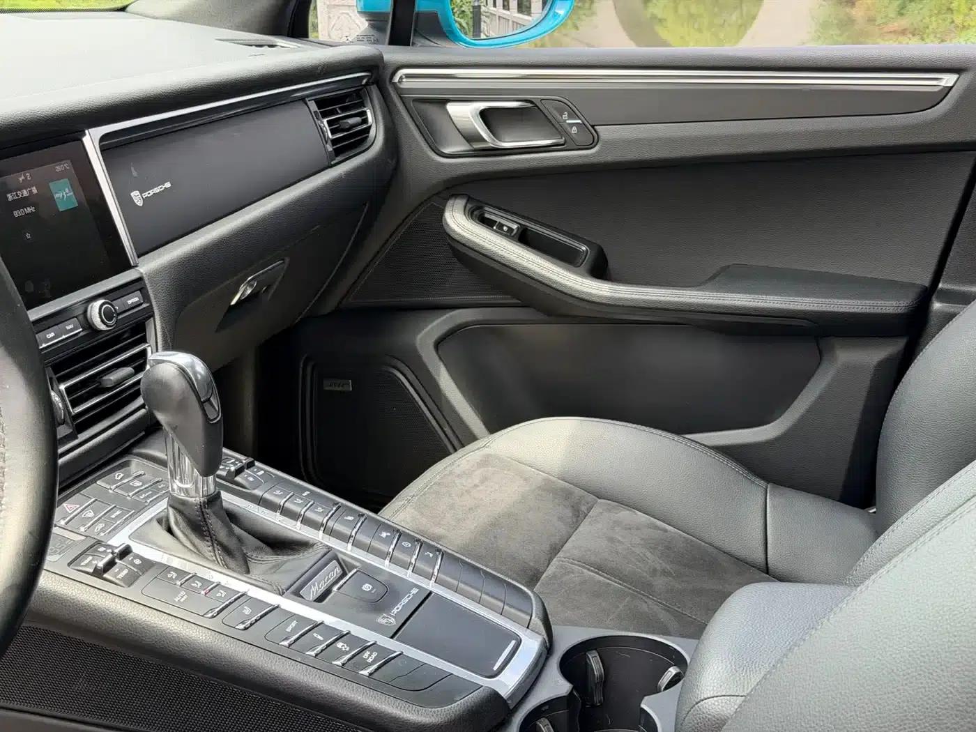 2020 Macan 2.0T — миниатюра 13