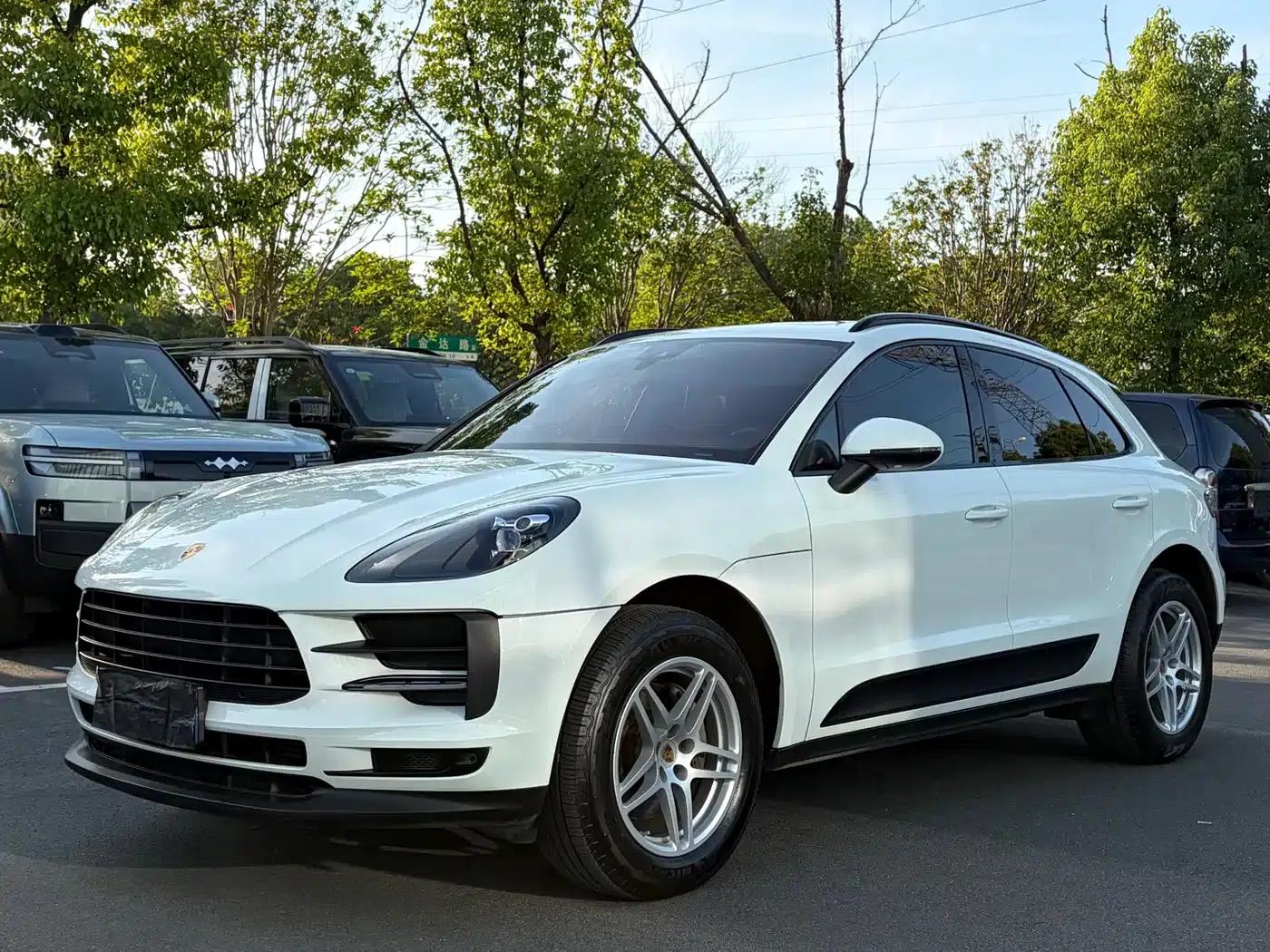 2020 Macan 2.0T — миниатюра 1