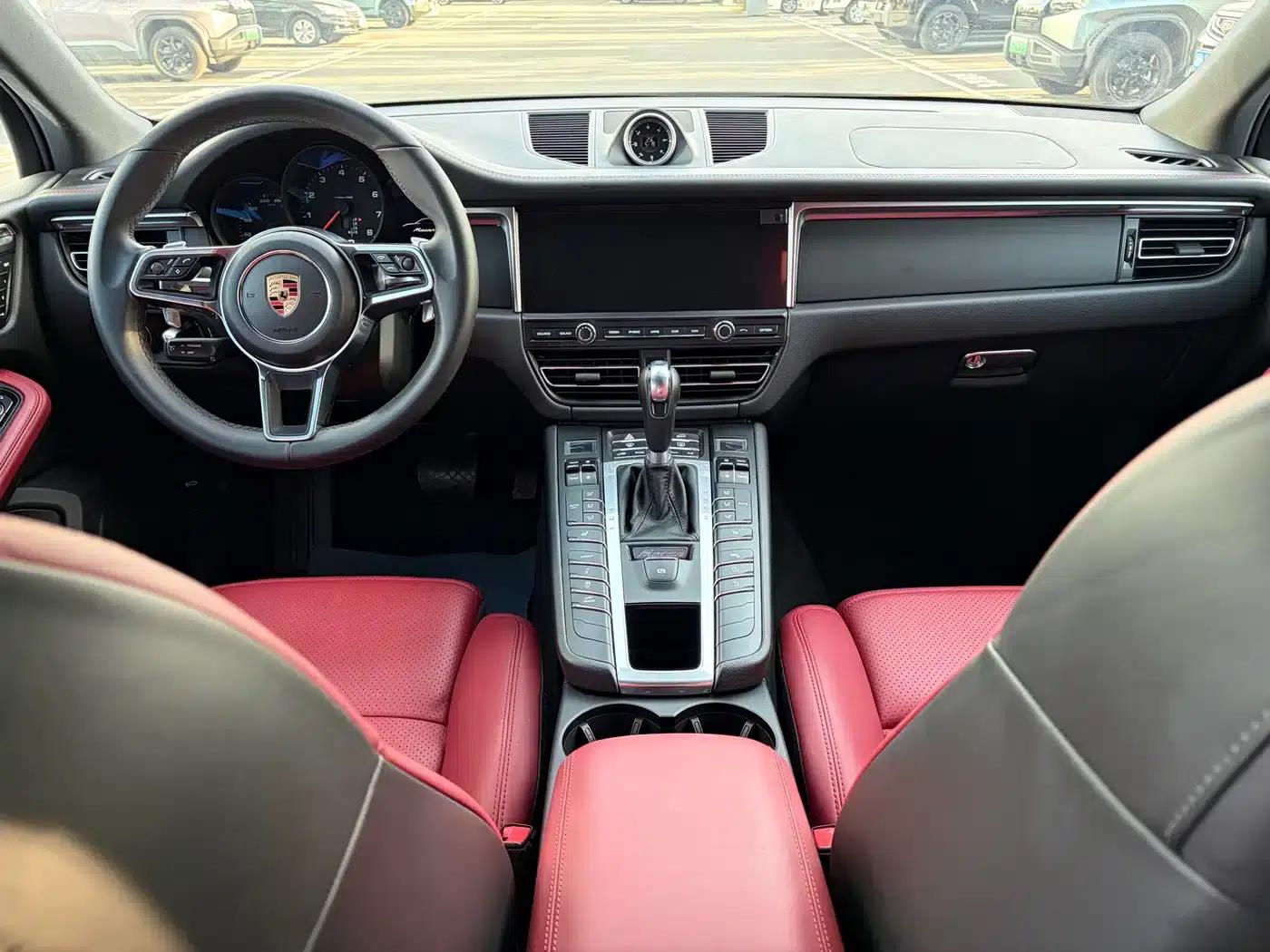2020 Macan 2.0T — миниатюра 11