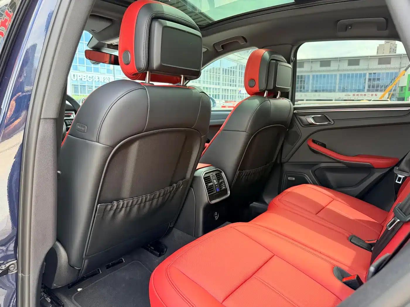 2023 Macan 2.0T — миниатюра 12