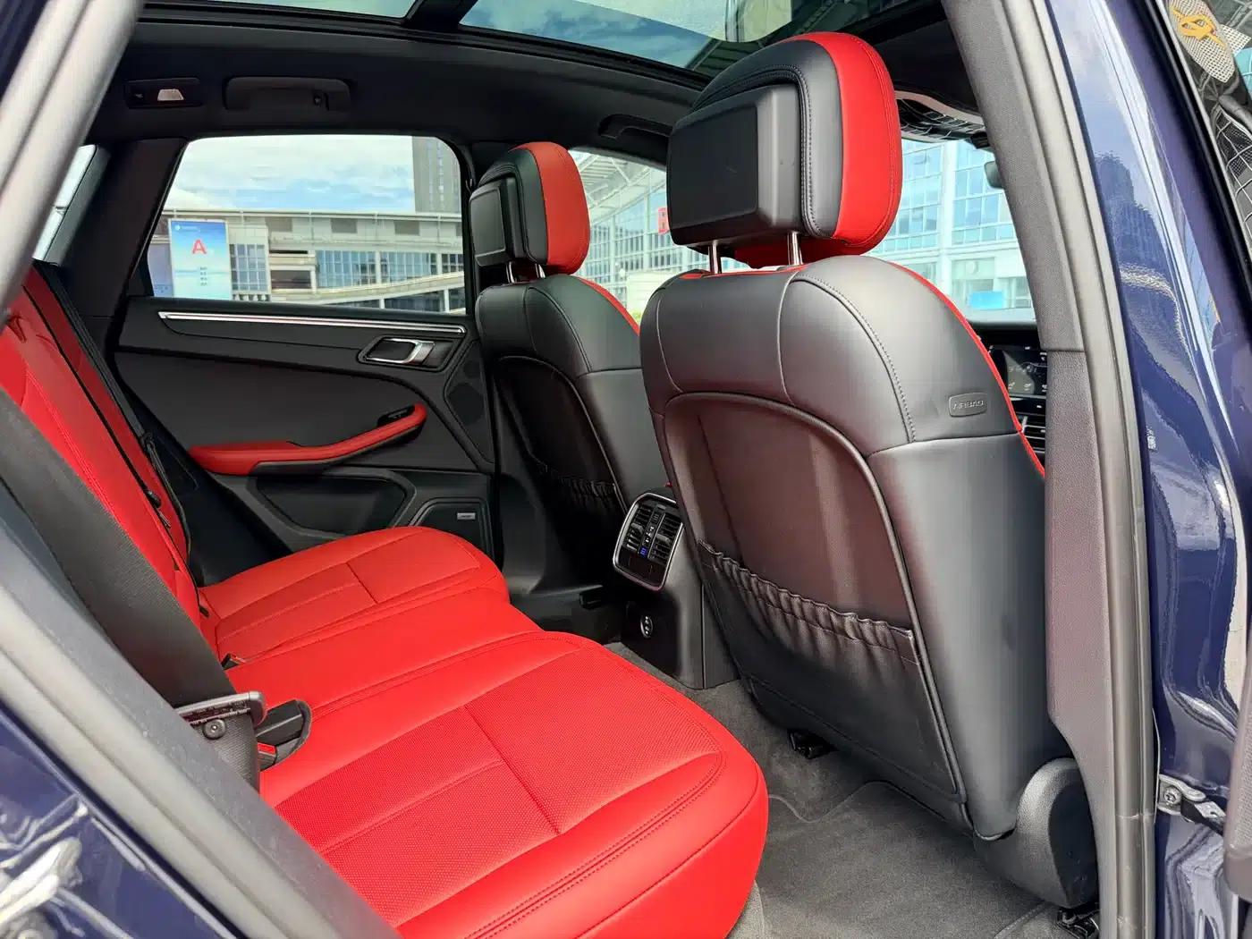 2023 Macan 2.0T — миниатюра 14
