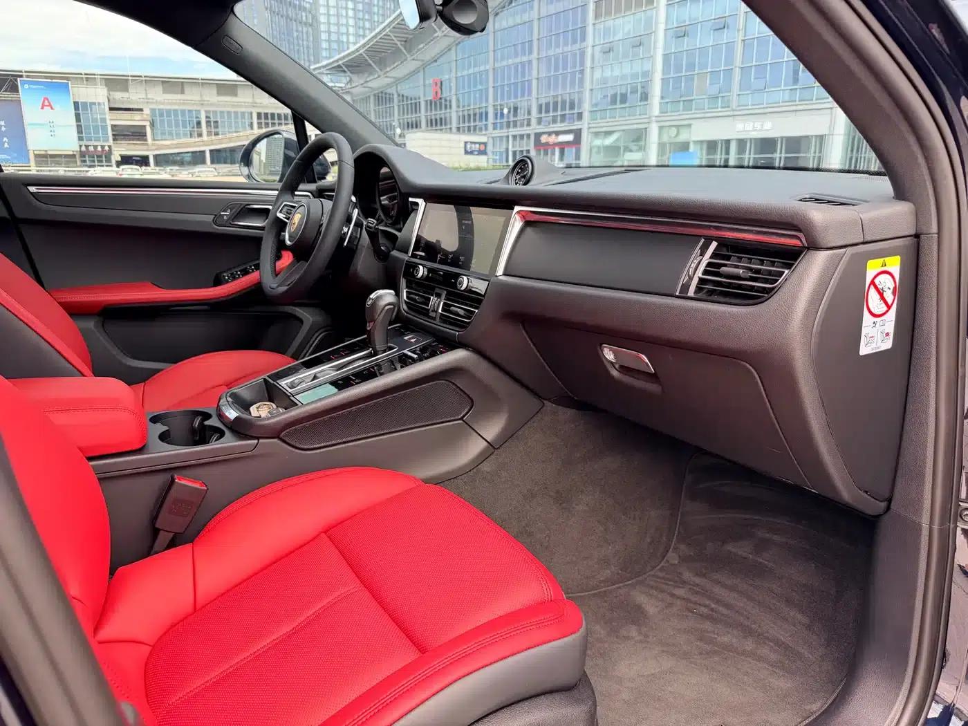 2023 Macan 2.0T — миниатюра 15