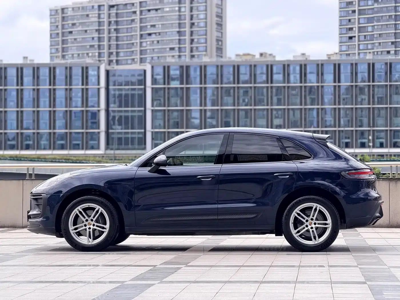 2023 Macan 2.0T — миниатюра 4