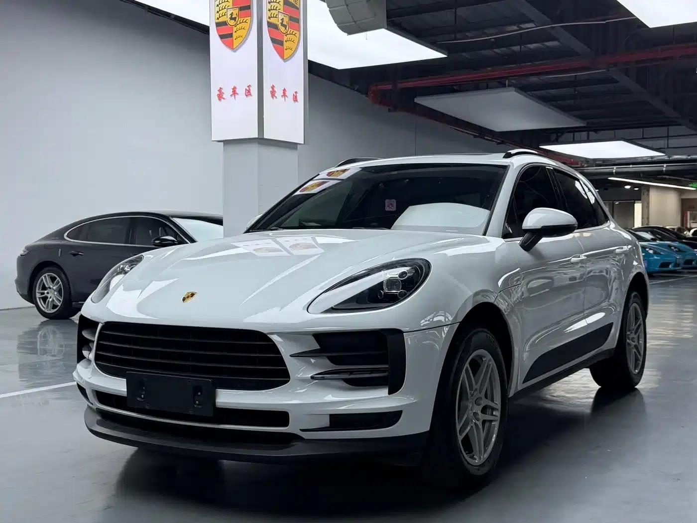 2018 Macan 2.0T — миниатюра 1