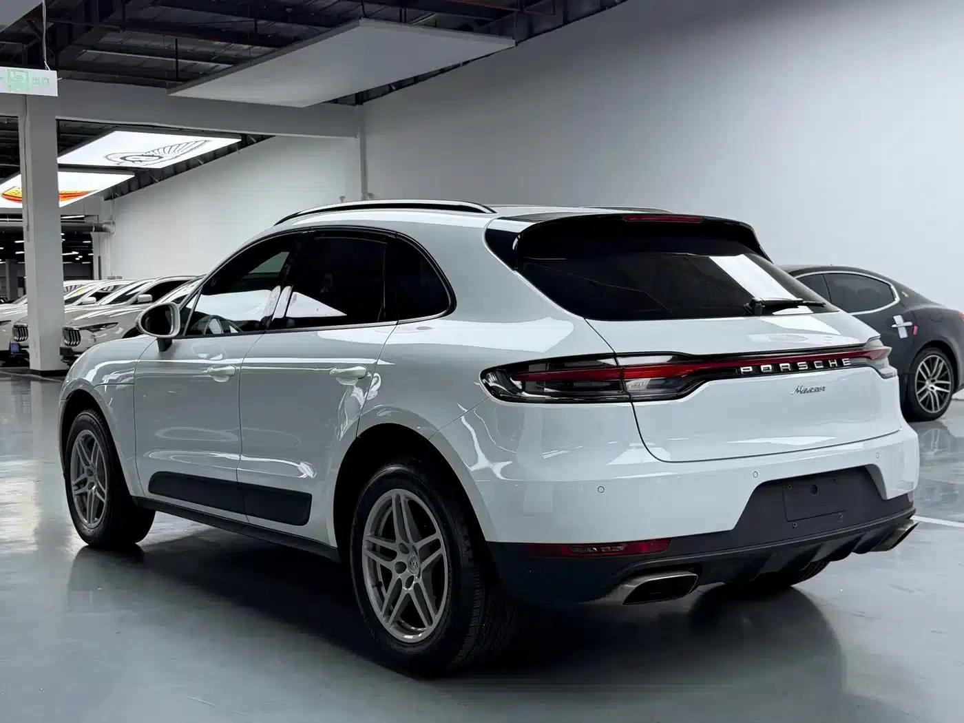 2018 Macan 2.0T — миниатюра 19