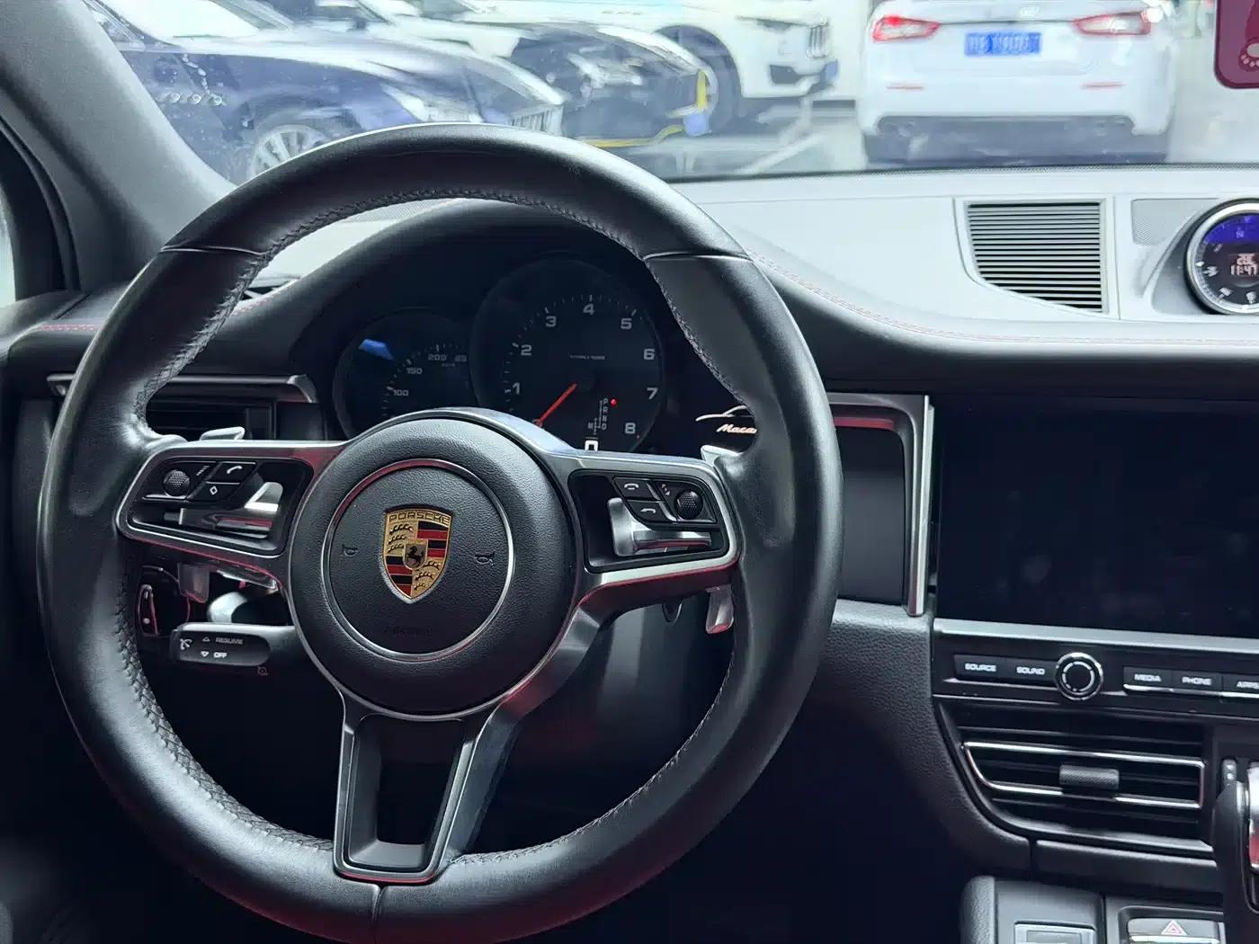 2018 Macan 2.0T — миниатюра 10
