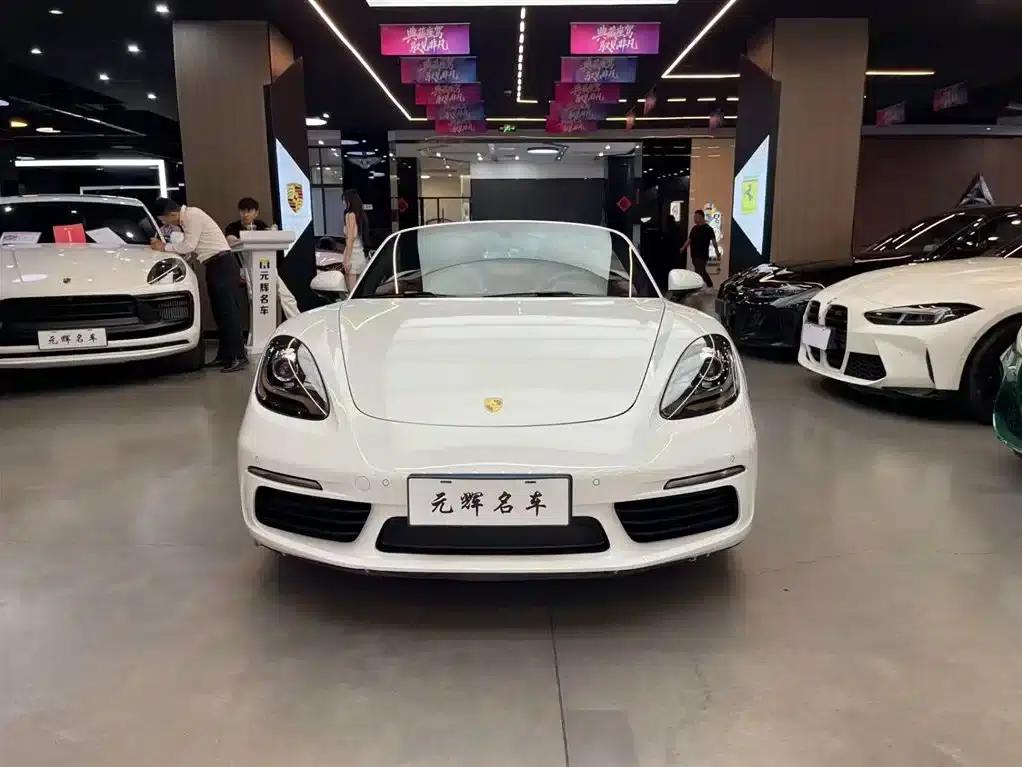 2018 Porsche 718 Boxster 2.0T — миниатюра 2