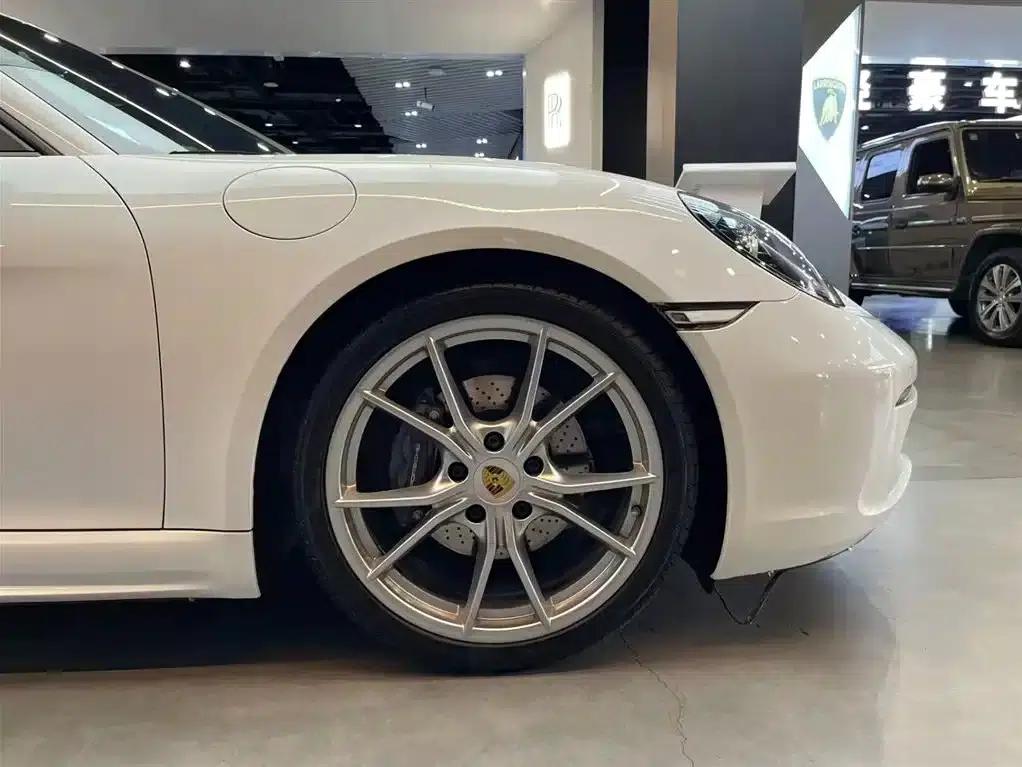 2018 Porsche 718 Boxster 2.0T — миниатюра 15