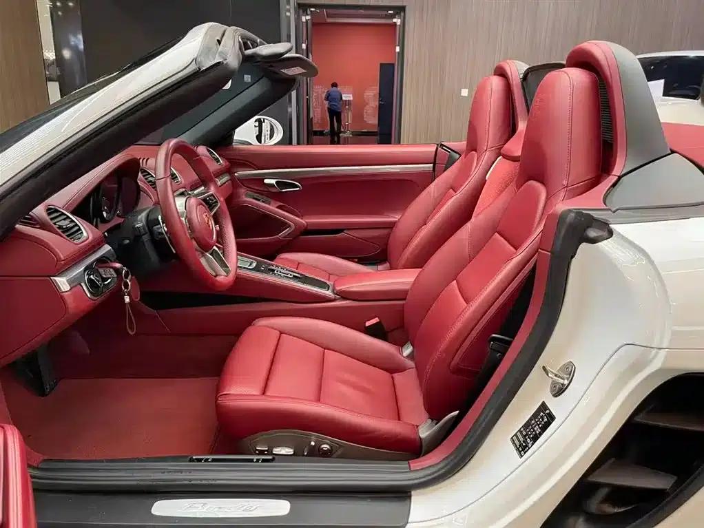 2018 Porsche 718 Boxster 2.0T — миниатюра 4