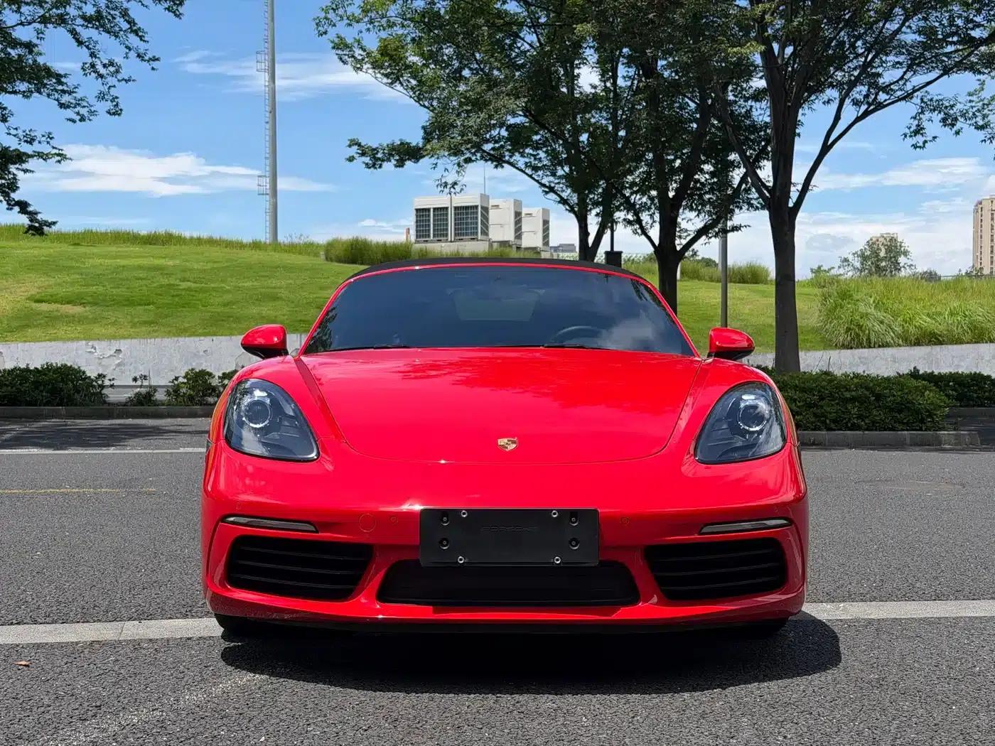 2018 Porsche 718 Boxster 2.0T — миниатюра 2