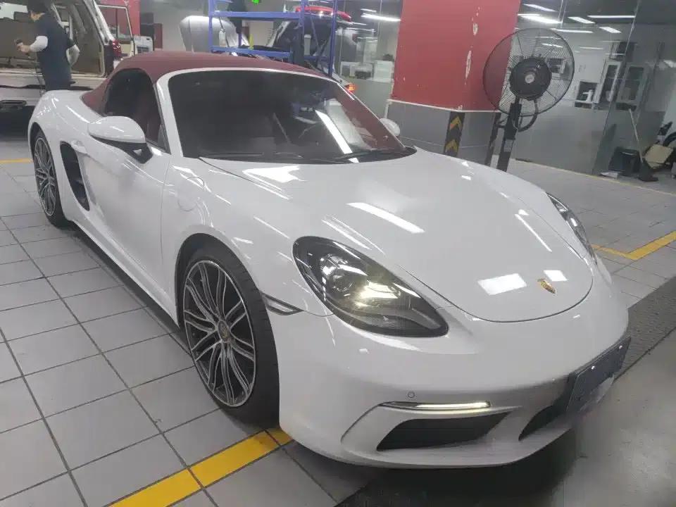 2022 Porsche 718 Boxster 2.0T — миниатюра 5