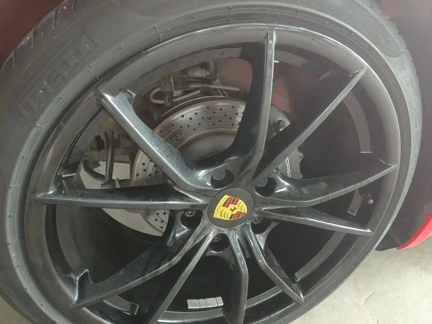2018 Porsche 718 Boxster 2.0T — миниатюра 8