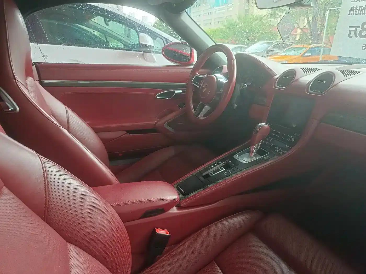 2018 Porsche 718 Boxster 2.0T — миниатюра 9