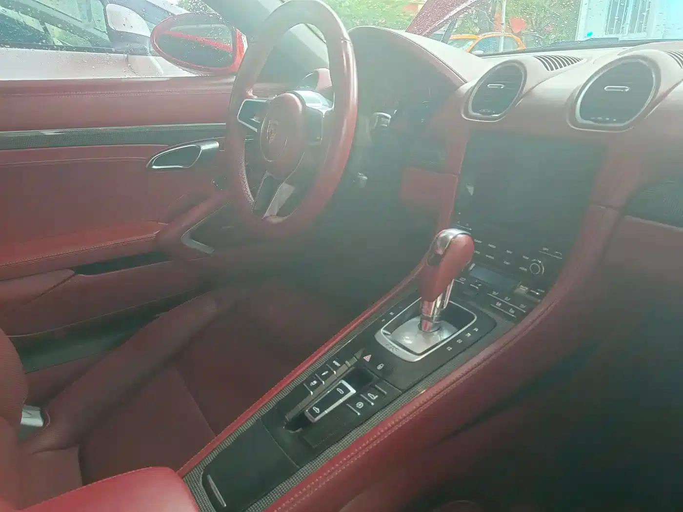 2018 Porsche 718 Boxster 2.0T — миниатюра 10