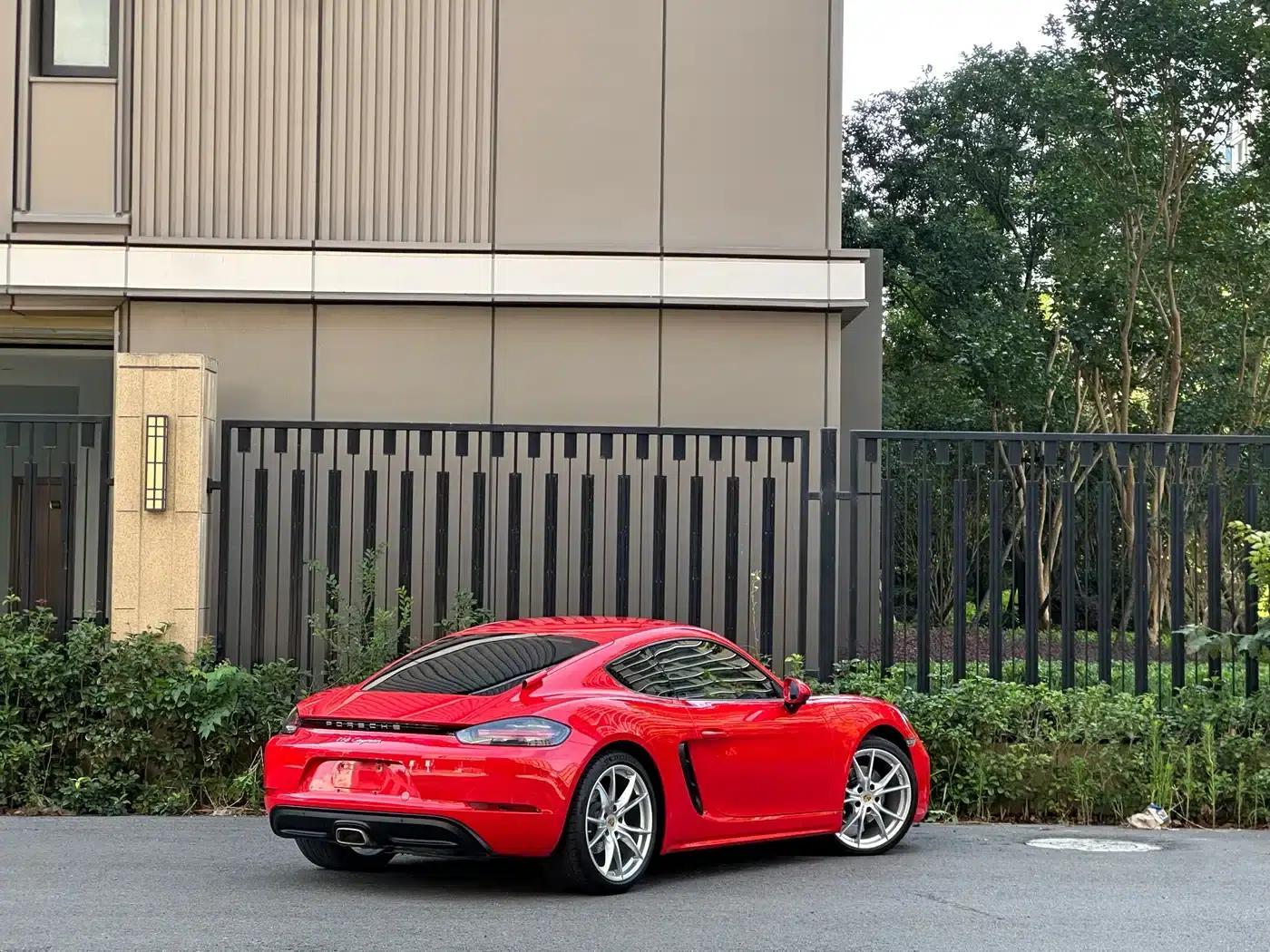 Porsche 718 Cayman 2020 2.0T — миниатюра 4